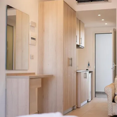 Aparthotel Bivalvia 3*