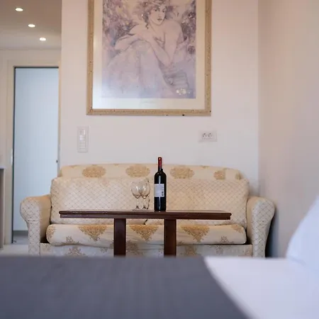 Bivalvia Apart-hotel 3*